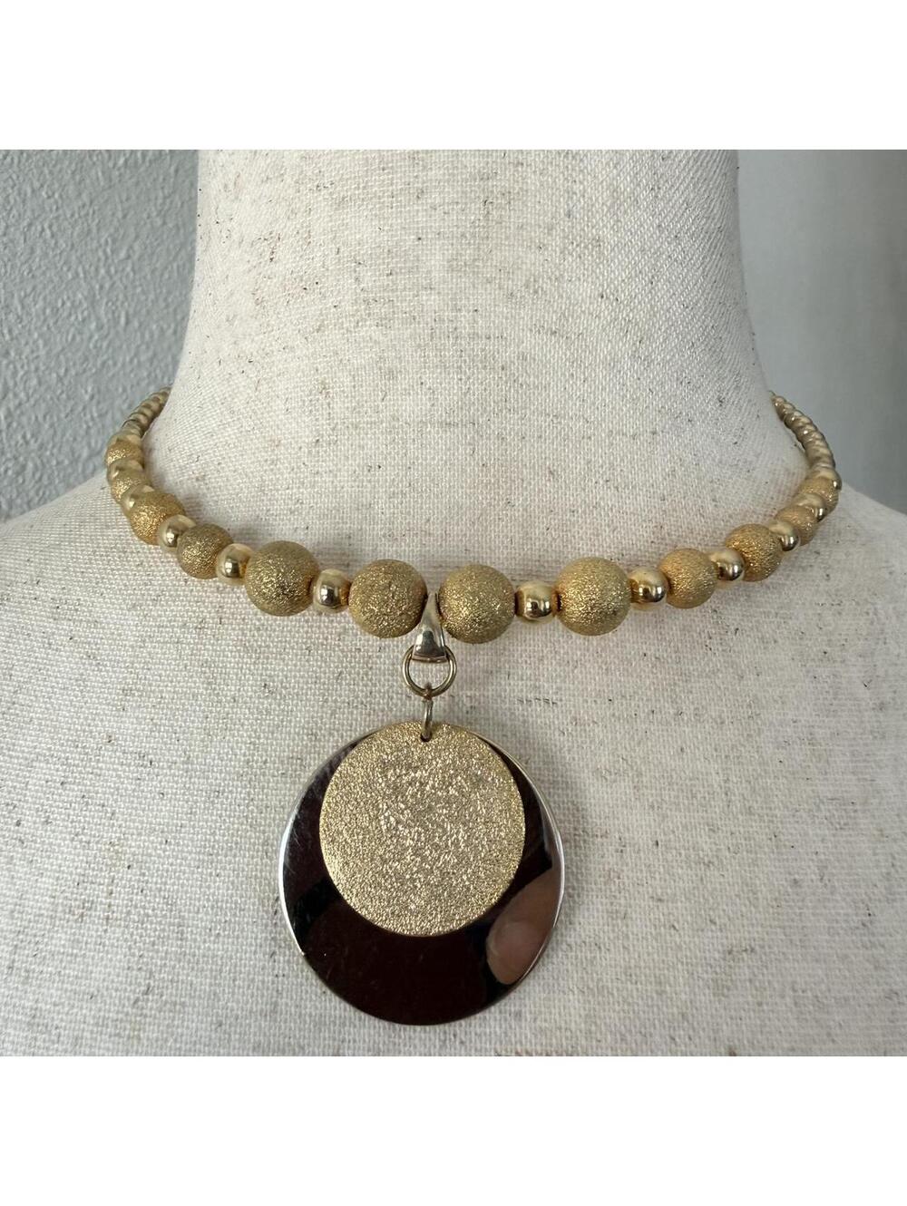 Vintage gold tone mod circle pendant necklace textured bead statement necklace